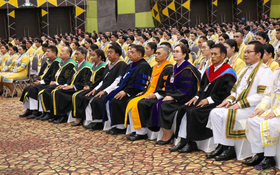 พิธีรับพระราชทานปริญญาบัตรแก่ผู้สำเร็จการศึกษาจากมหาวิทยาลัยราชภัฏเขตภาคตะวันออกเฉียงเหนือตอนล่าง ประจำปีการศึกษา 2566