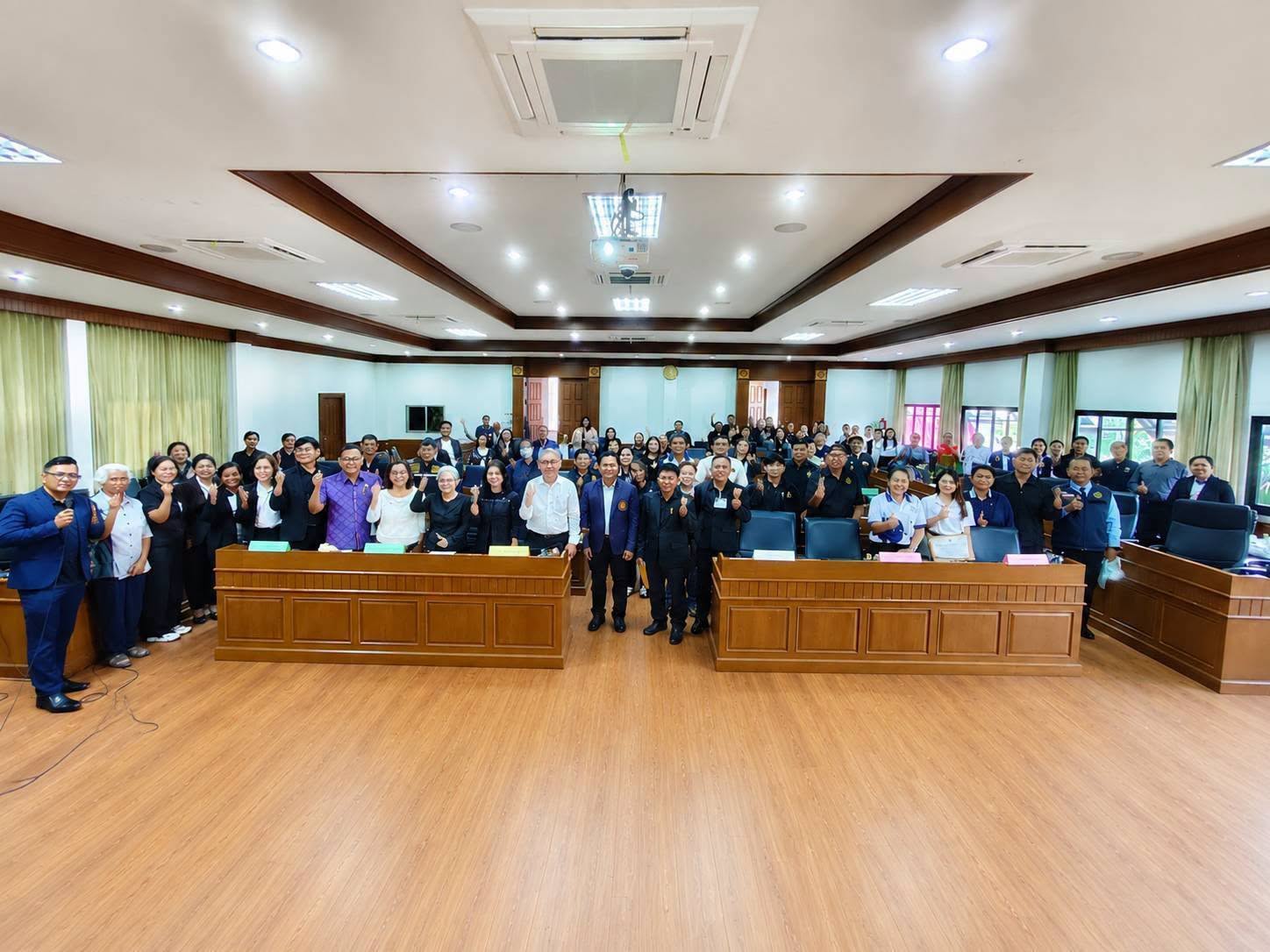 กิจกรรมเวทีขับเคลื่อนนโยบายสาธารณะ “ระบบการจัดการเกษตรอินทรีย์ และความมั่นคงทางอาหาร” จังหวัดสุรินทร์