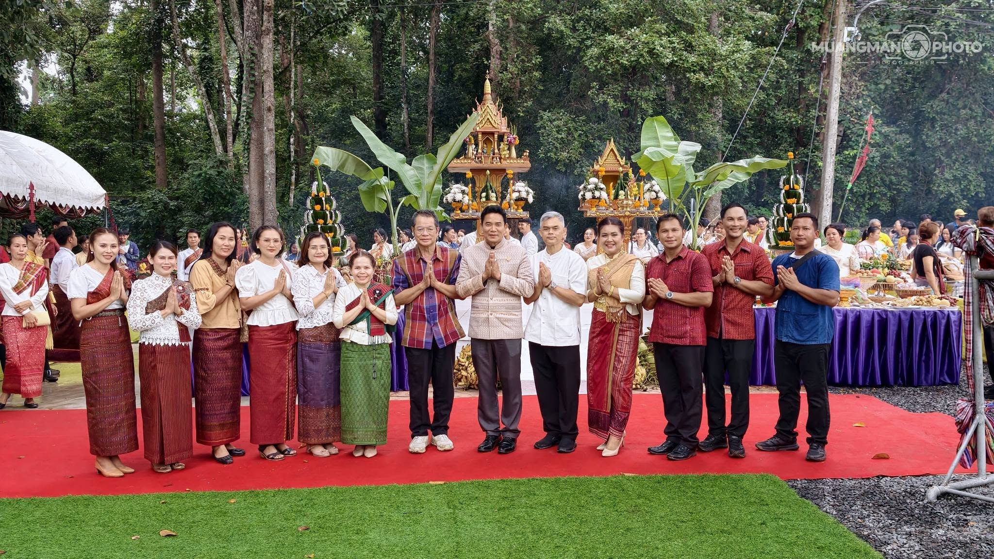 ประเพณีแซนโฎนตา “วันกตัญญูบูชาบรรพบุรุษ” ประจำปี 2569